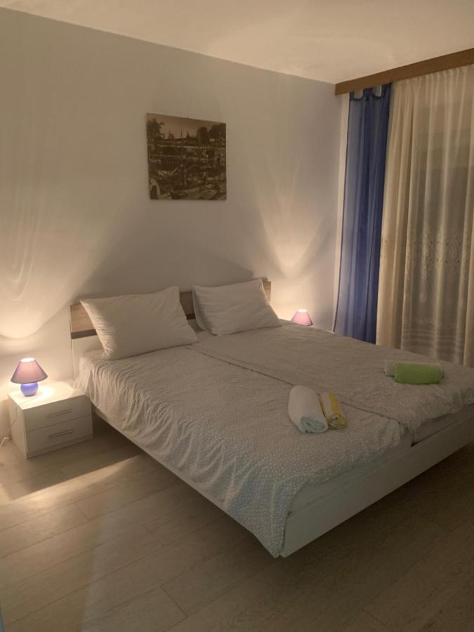 Apartments Paco & Bony Lovran Bagian luar foto